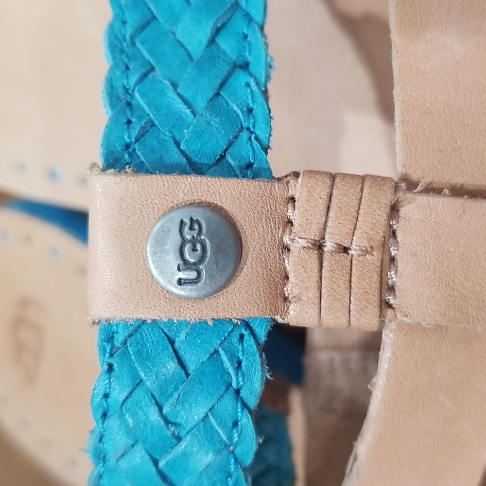 Ugg sandals - Picture 3 of 7